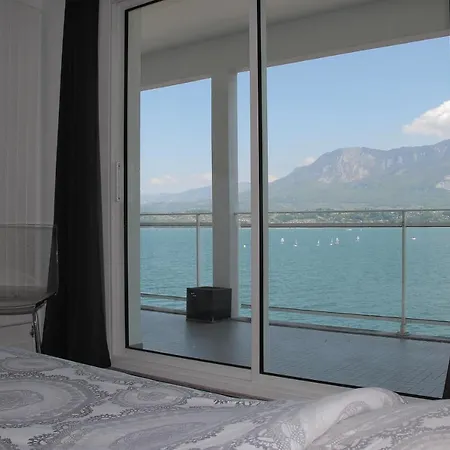Aparthotel Depaysement Au Bord Du *