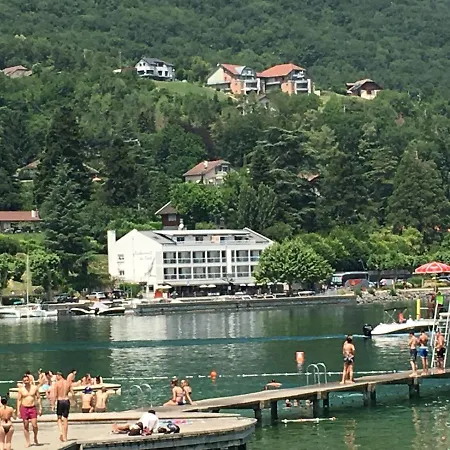 Aparthotel Depaysement Au Bord Du